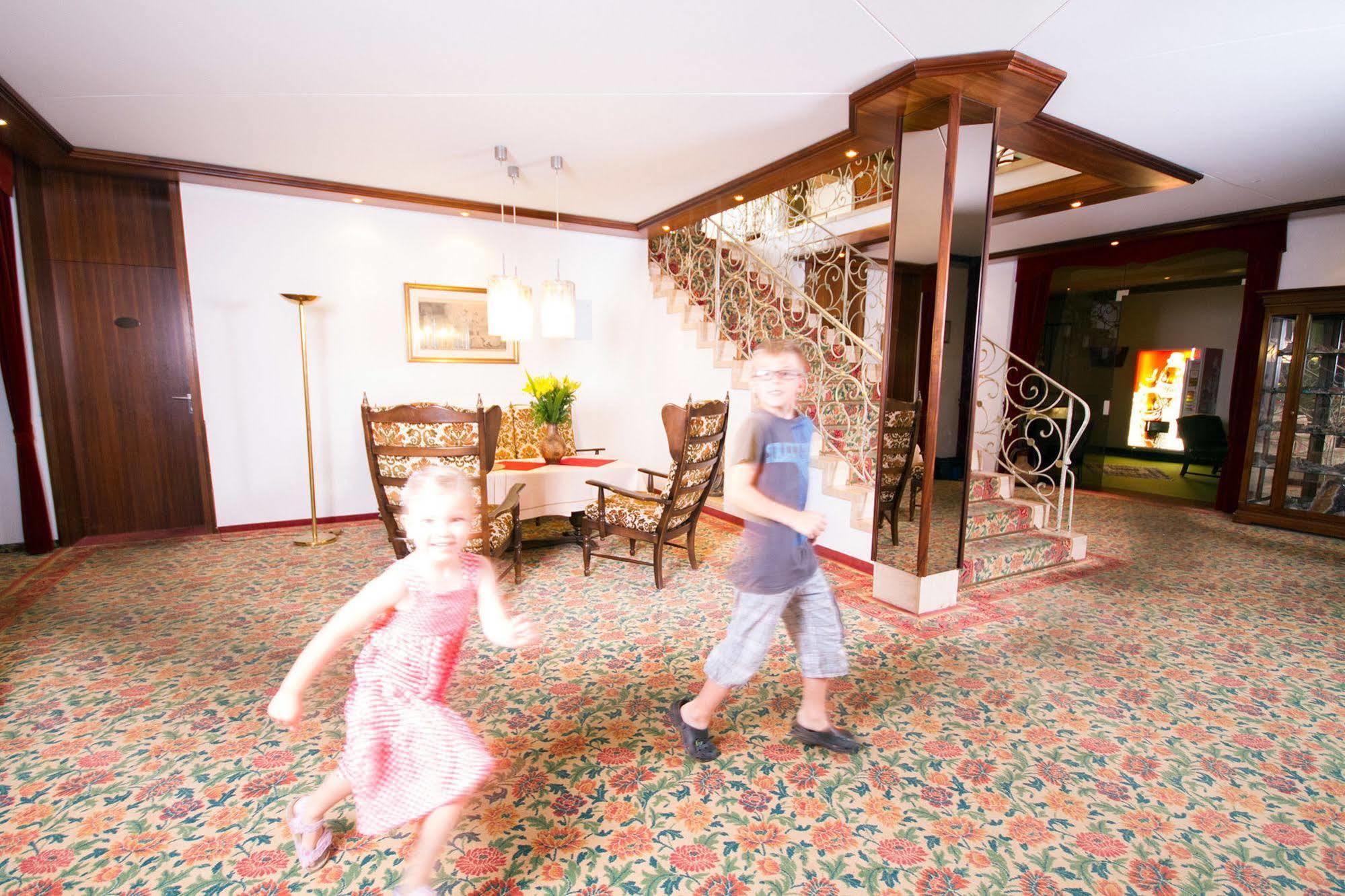 באד ווילבאד Hotel Valsana Am Kurpark מראה חיצוני תמונה